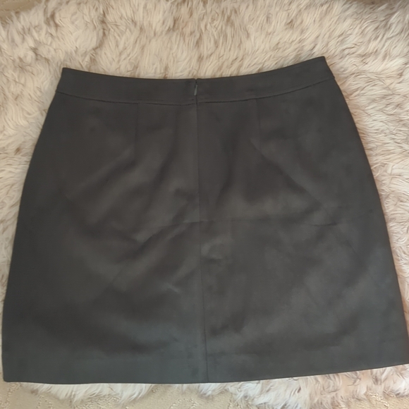 Loft deep olive/dark gray skirt - Picture 5 of 6